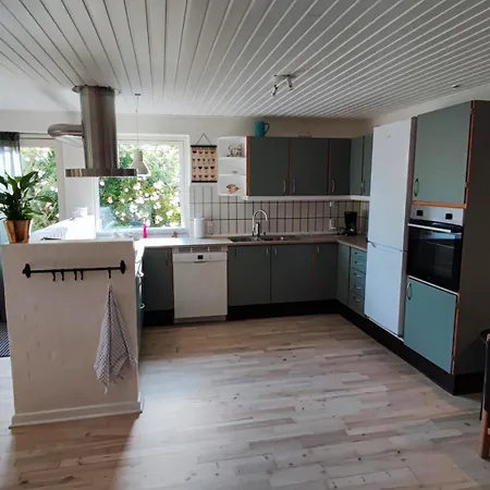 Kobmandens * فابورغ